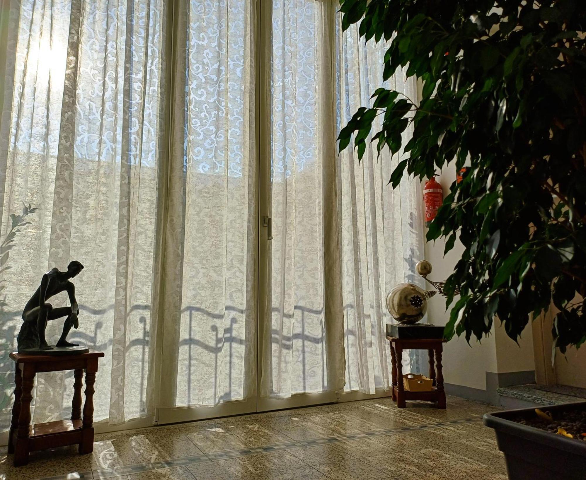 Notte Di Note - Home Hospitality بوستو أرسيزيو المظهر الخارجي الصورة