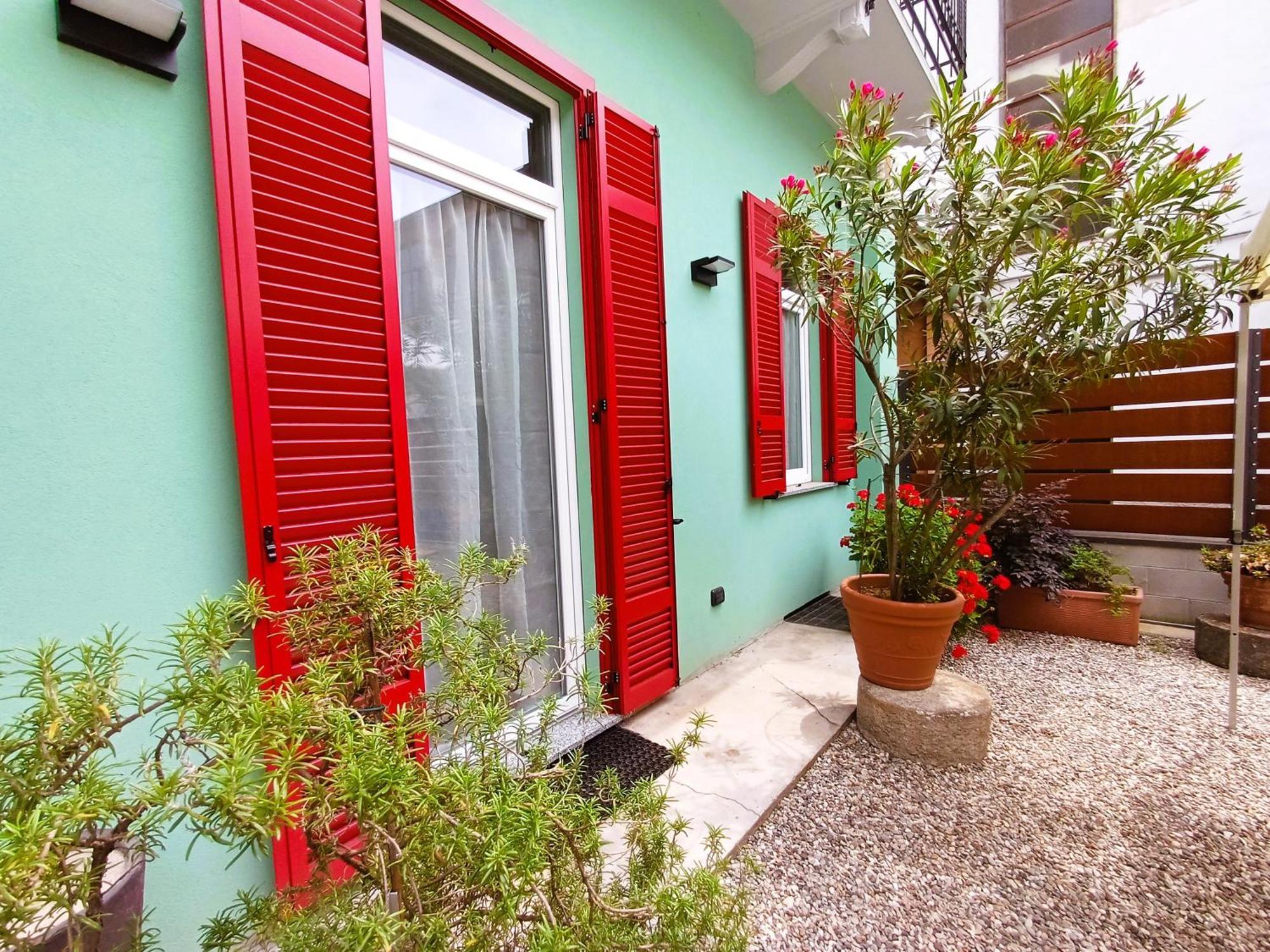 Notte Di Note - Home Hospitality بوستو أرسيزيو المظهر الخارجي الصورة