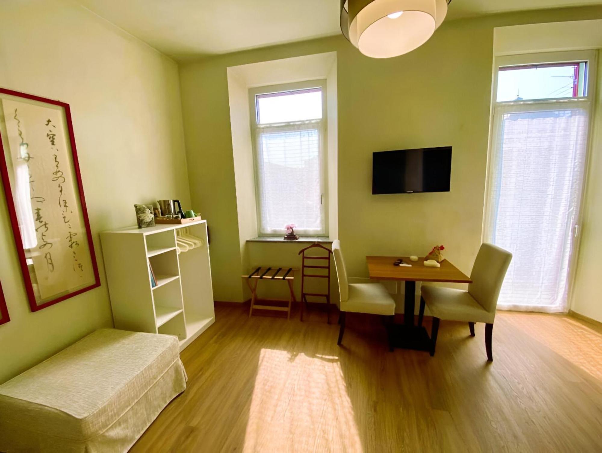 Notte Di Note - Home Hospitality بوستو أرسيزيو المظهر الخارجي الصورة